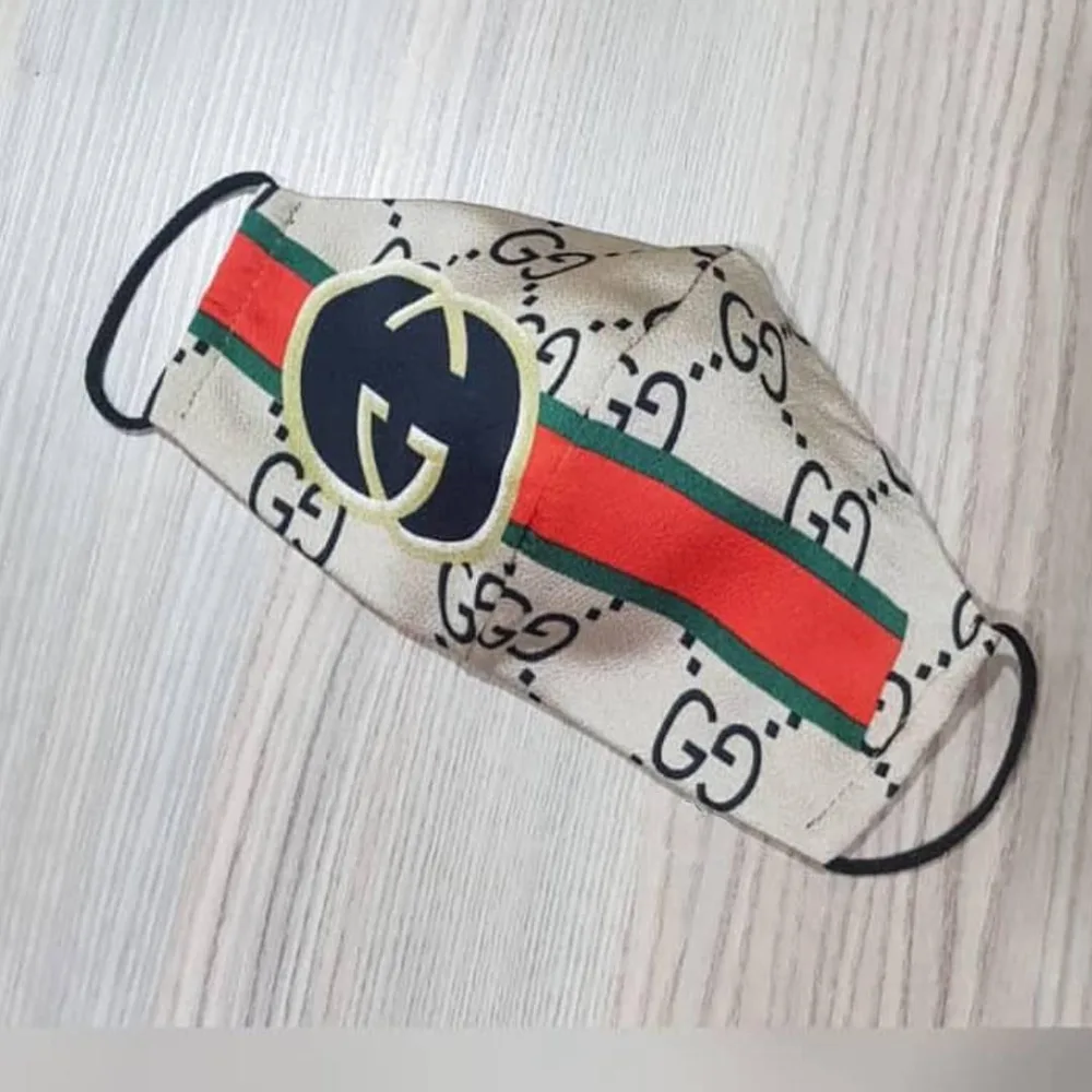 Qoruyucu maska