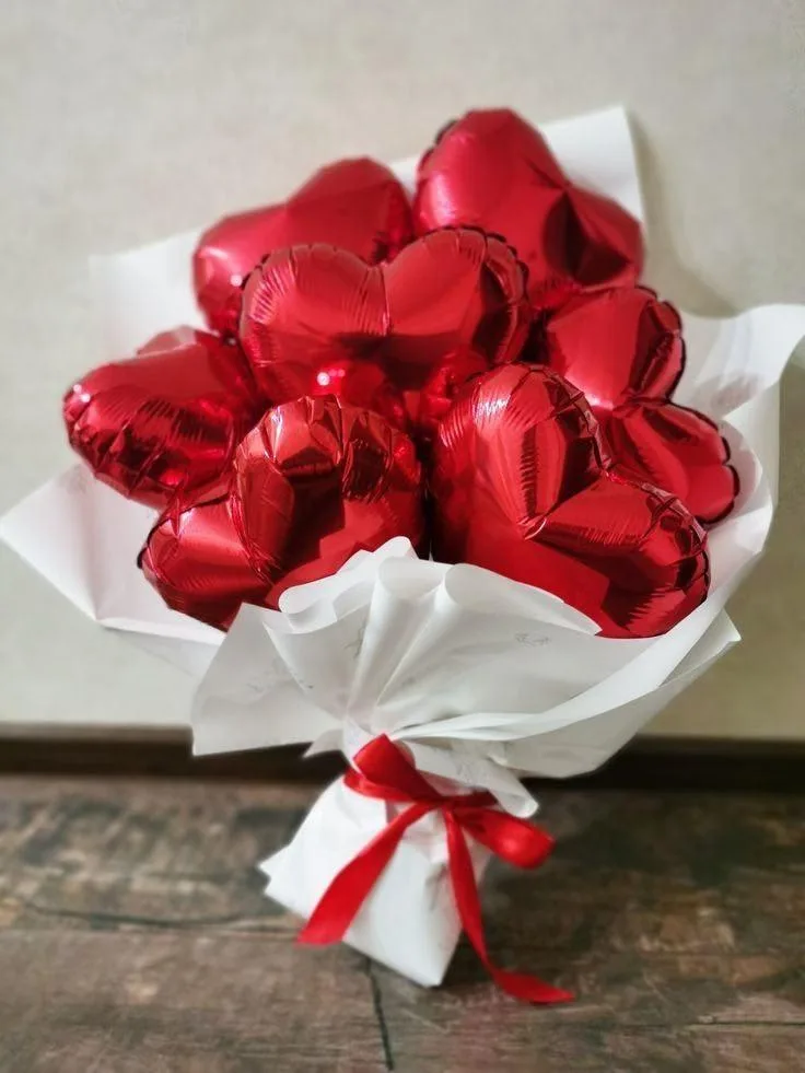Yüksək Xəyallar Tərtibi – Helium Şar Buketi