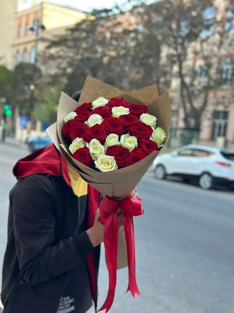 Parlaq Arzular Gül Buketi