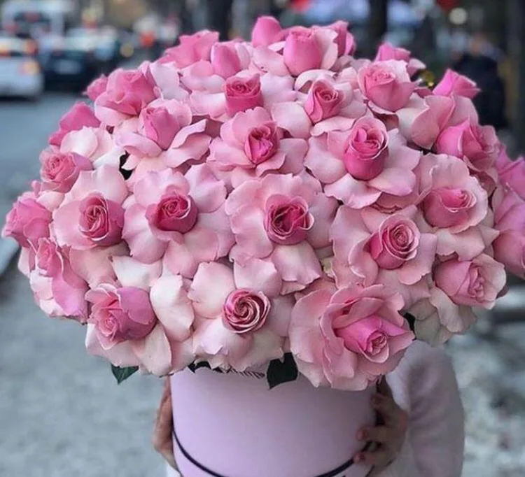 Romantik Xatirələr Gül Buketi